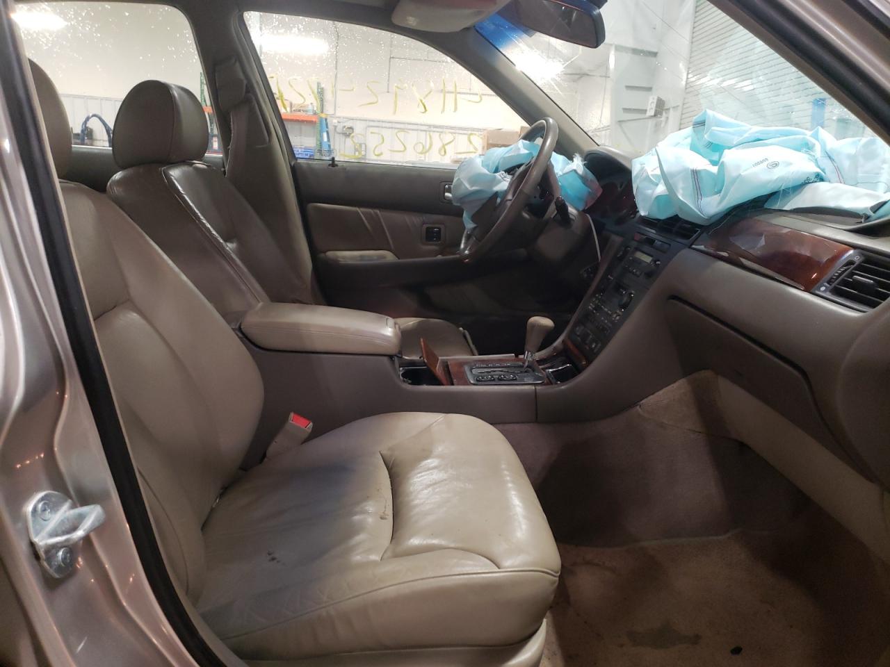 Photo 5 from auction – 1997 ACURA RL with VIN JH4KA9657VC013345