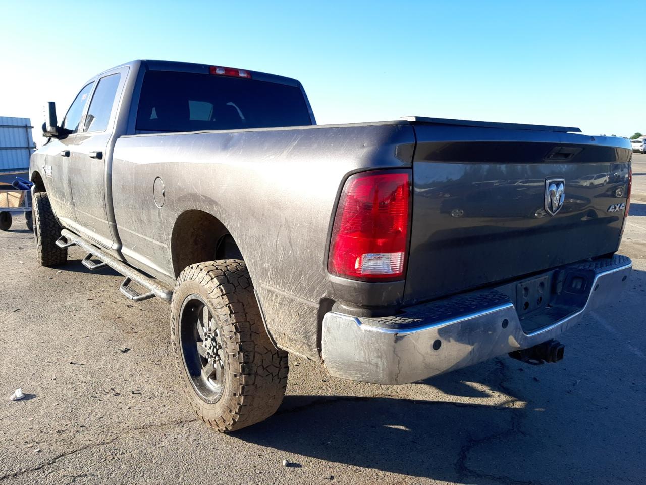 Photo 3 from auction – 2016 RAM 2500 ST with VIN 3C6UR5HL4GG102076