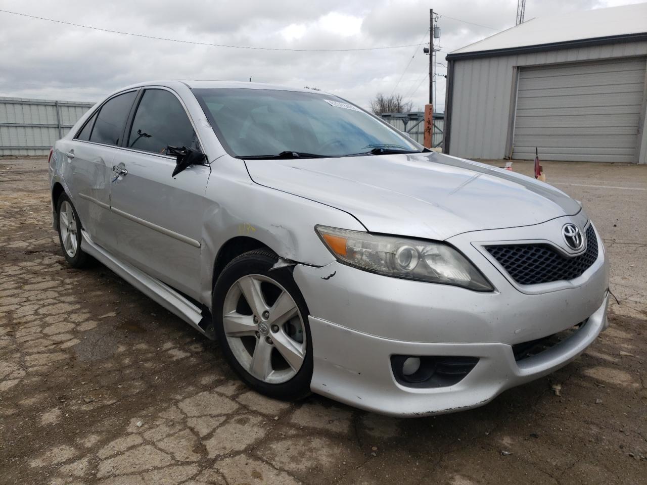 TOYOTA CAMRY BASE 2011 مع رقم تعريف المركبة 4T1BF3EK7BU209245 - صورة من المزاد