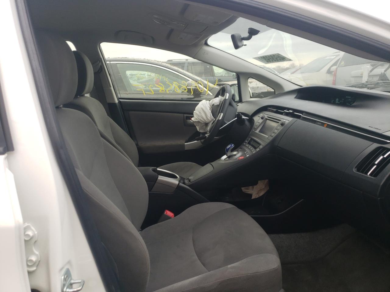 Photo 5 from auction – 2012 TOYOTA PRIUS with VIN JTDKN3DU5C5478222