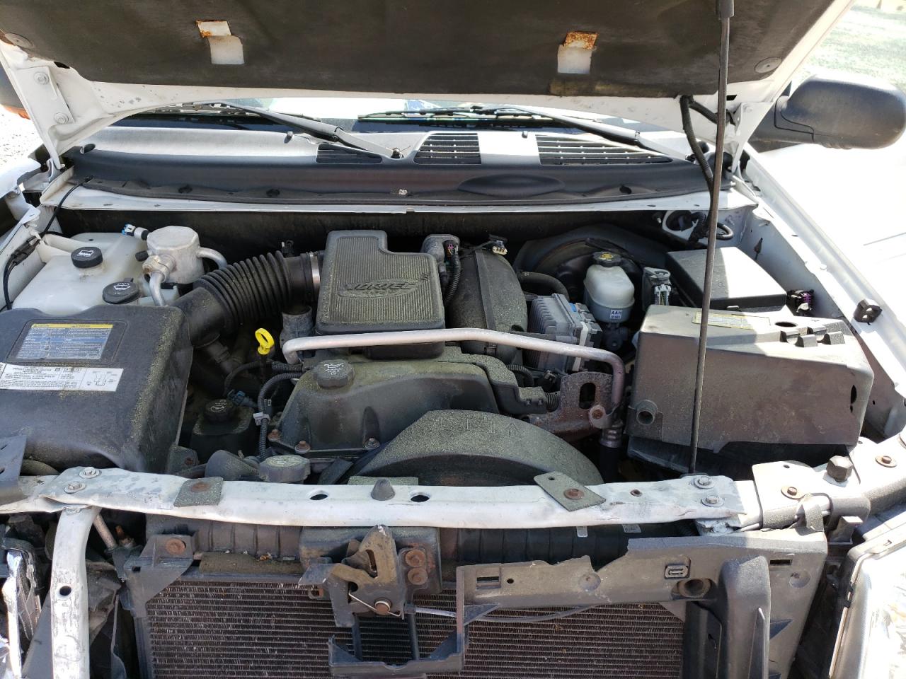 Photo 7 from auction – 2005 GMC ENVOY with VIN 1GKDS13S952143740