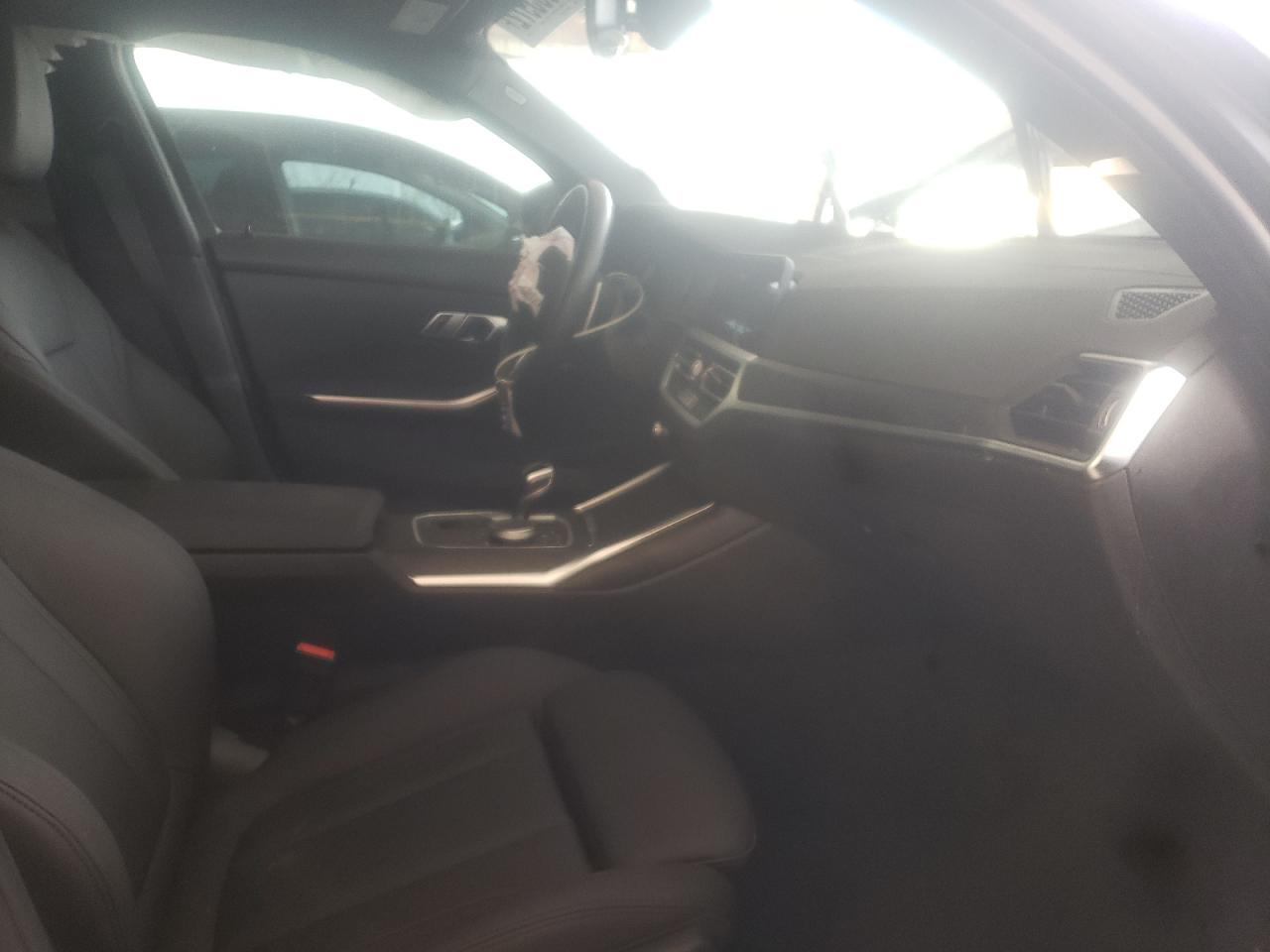 Photo 5 from auction – 2021 BMW 330I with VIN 3MW5R1J07M8B89805