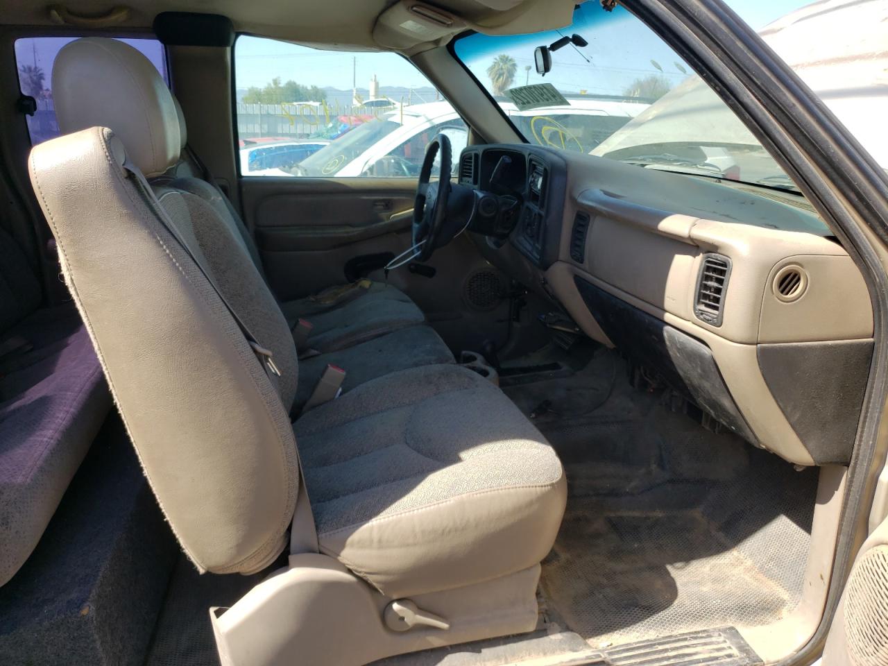 Photo 5 from auction – 2004 CHEVROLET SILVERADO with VIN 1GCEK19T34E362576