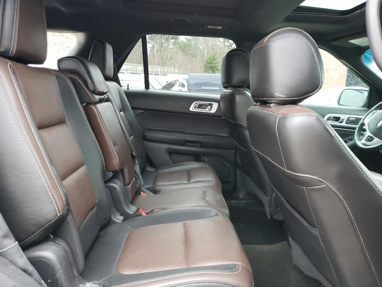 Photo 6 from auction – 2015 FORD EXPLORER S with VIN 1FM5K8GT6FGA74095