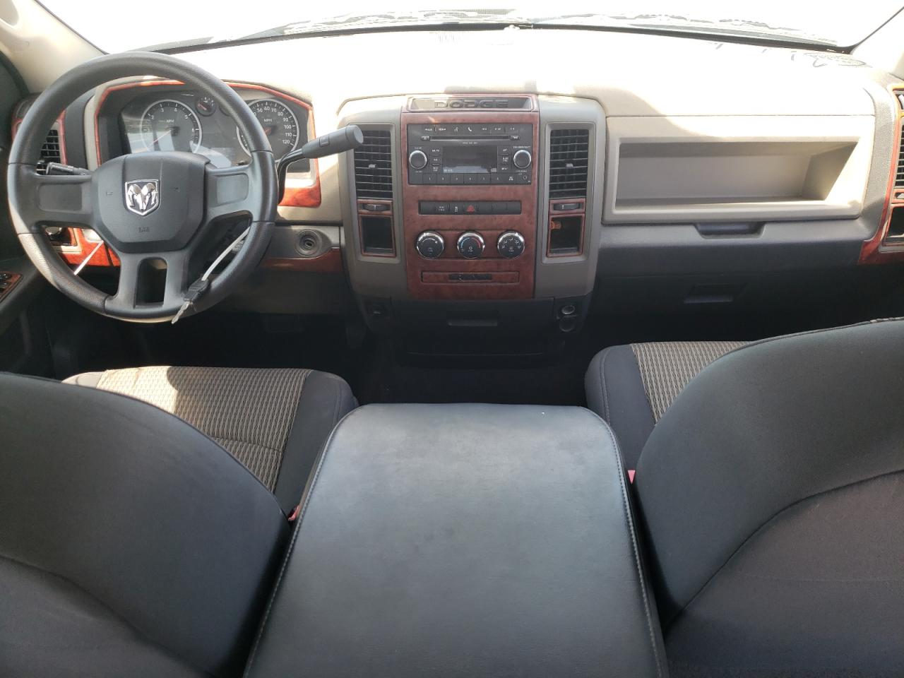 Photo 9 from auction – 2010 DODGE RAM 1500 with VIN 1D7RB1GK1AS245271
