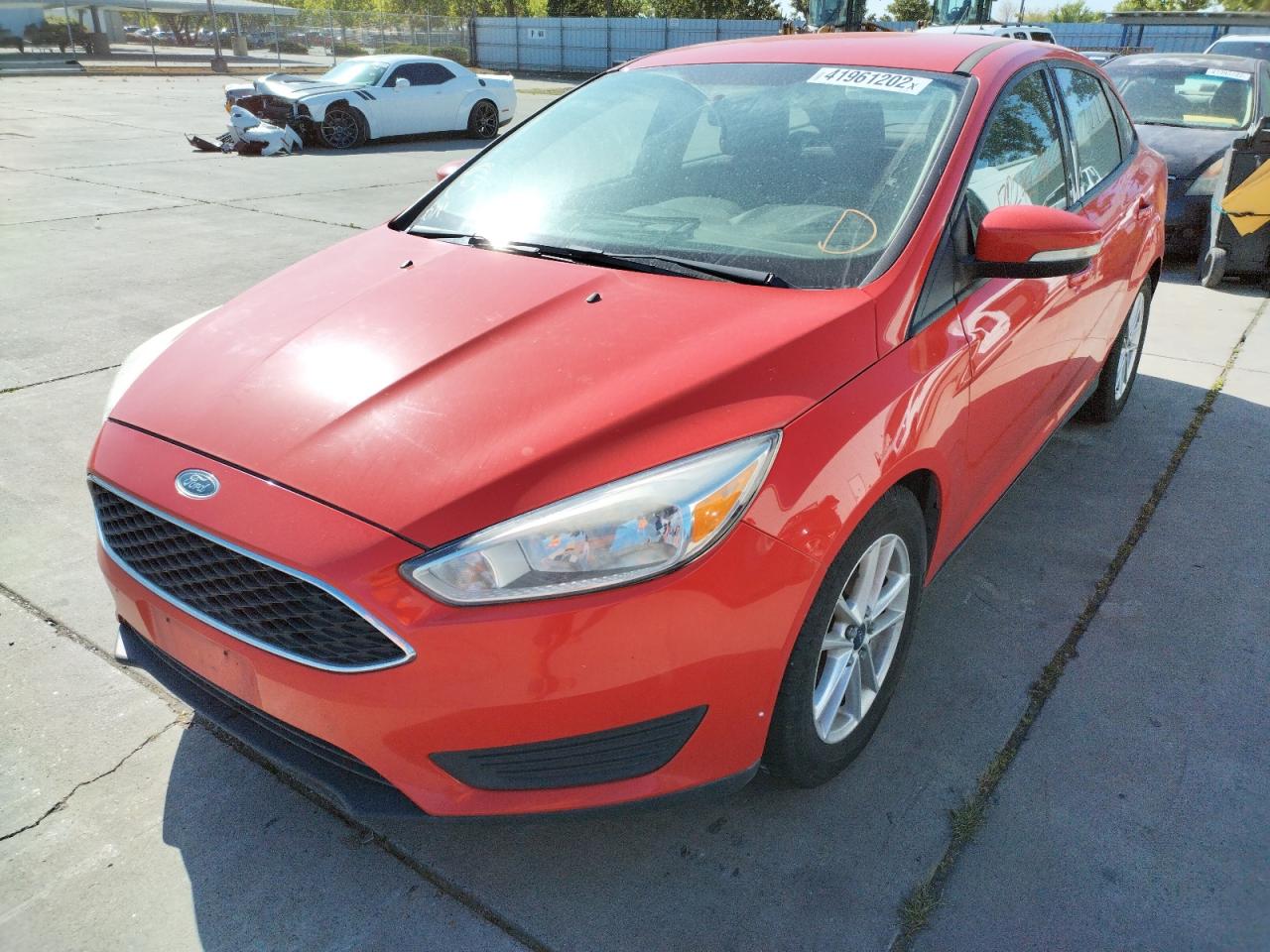 Photo 2 from auction – 2015 FORD FOCUS SE with VIN 1FADP3F24FL256842