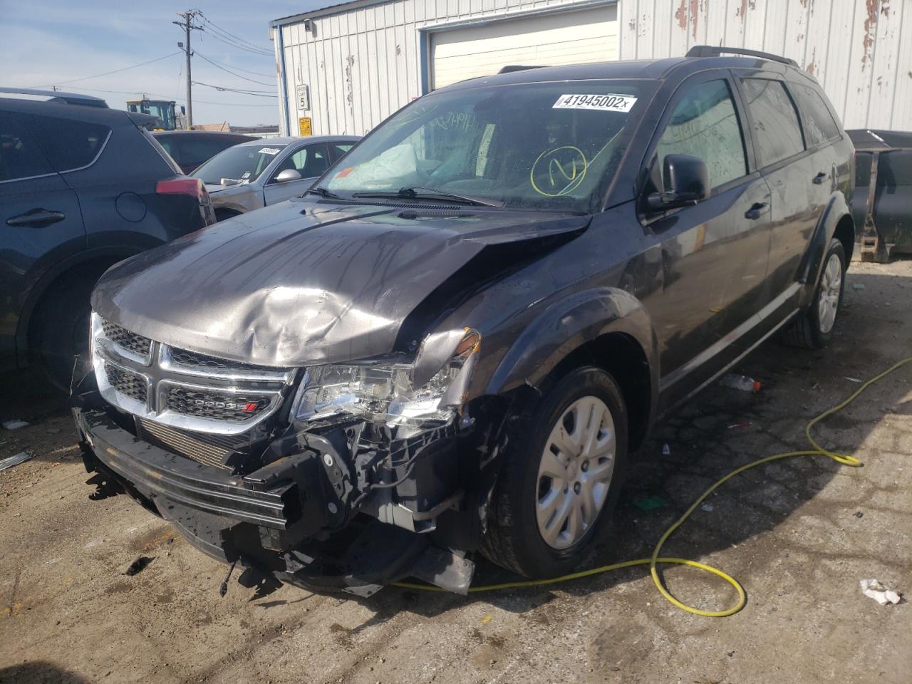 Photo 2 from auction – 2018 DODGE JOURNEY SE with VIN 3C4PDCAB1JT490392