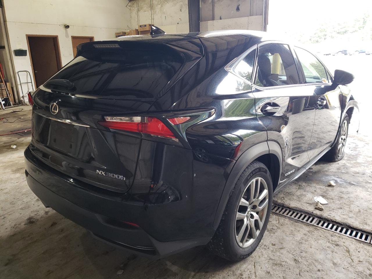 Photo 4 from auction – 2015 LEXUS NX 300H with VIN JTJBJRBZ8F2012087