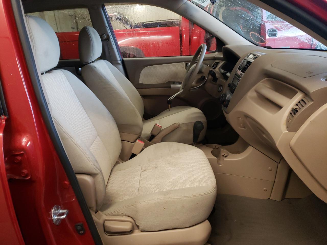 Photo 5 from auction – 2008 KIA SPORTAGE E with VIN KNDJE723787495239