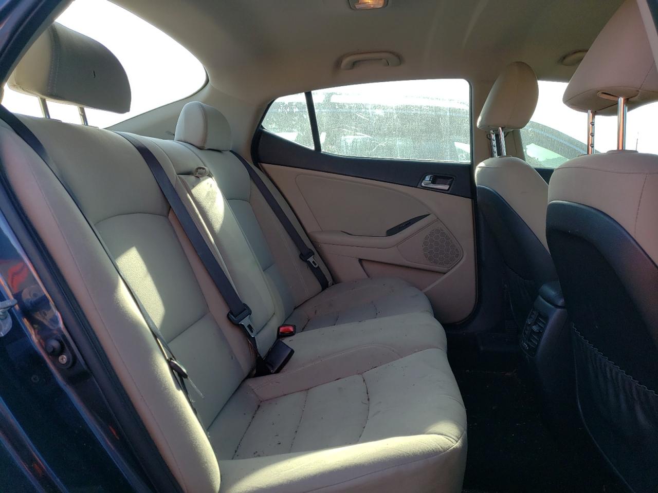 Photo 6 from auction – 2015 KIA OPTIMA HYB with VIN KNAGM4AD1F5079196