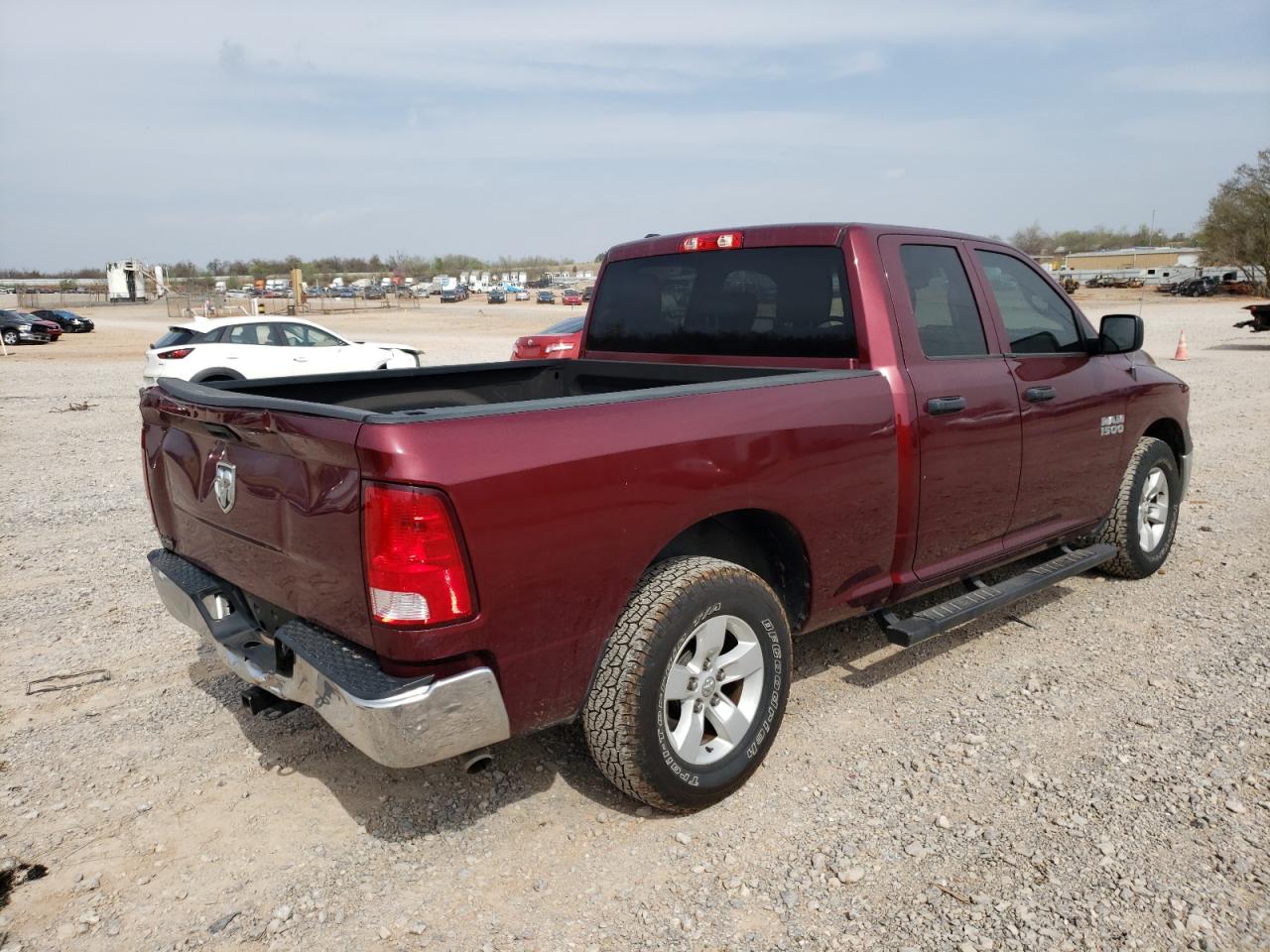 Photo 4 from auction – 2018 RAM 1500 ST with VIN 1C6RR6FG0JS165225