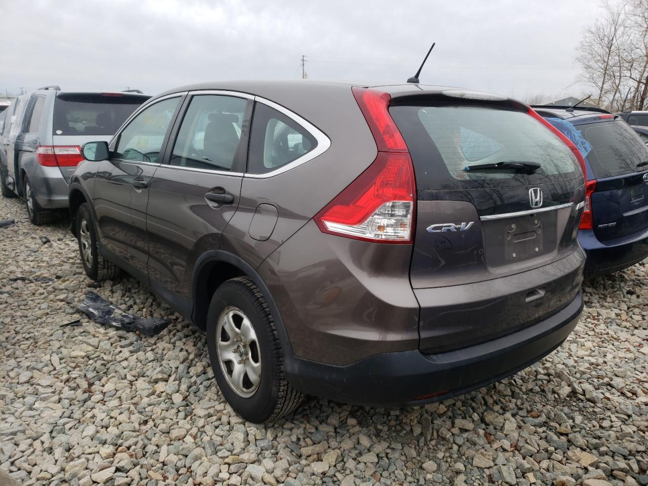 Photo 3 from auction – 2014 HONDA CR-V LX with VIN 2HKRM4H33EH689494