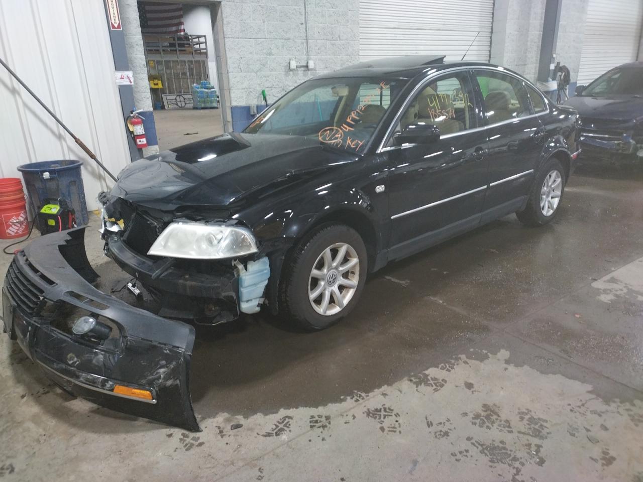 Photo 2 from auction – 2004 VOLKSWAGEN PASSAT GLS with VIN WVWPD63B24P107440