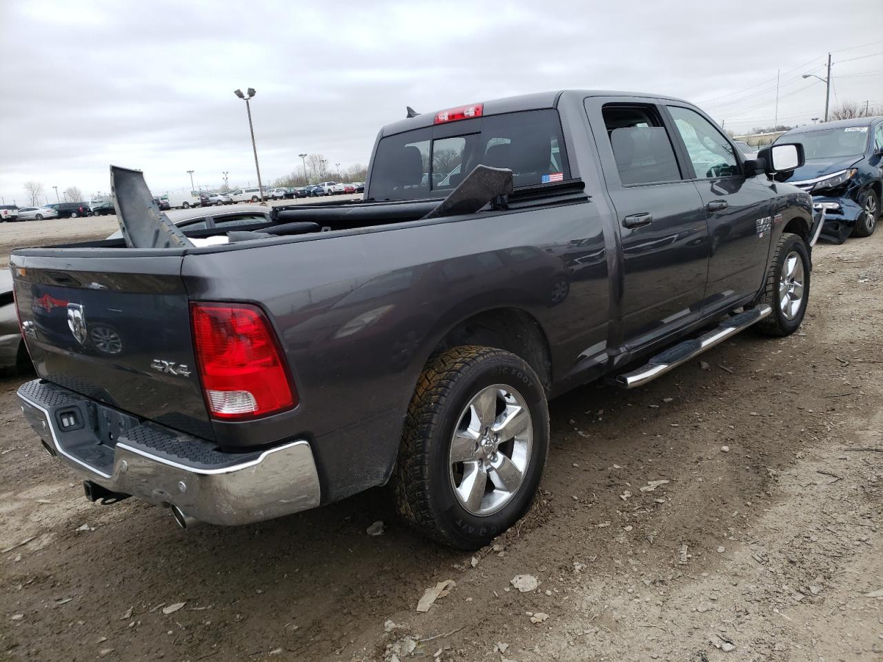 Photo 4 from auction – 2019 RAM 1500 CLASS with VIN 1C6RR7TT1KS727576