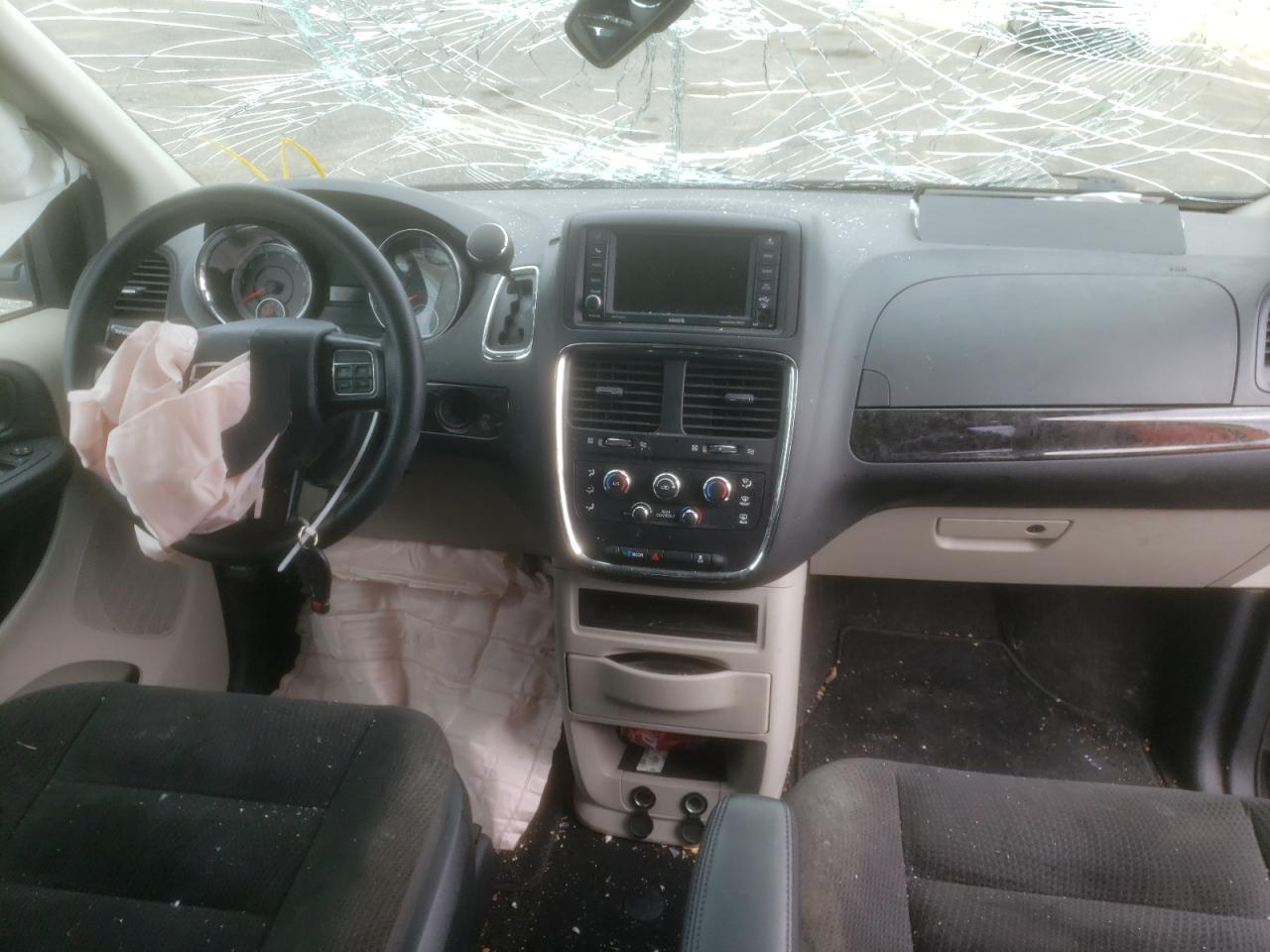 Photo 9 from auction – 2018 DODGE GRAND CARA with VIN 2C4RDGBG2JR136989