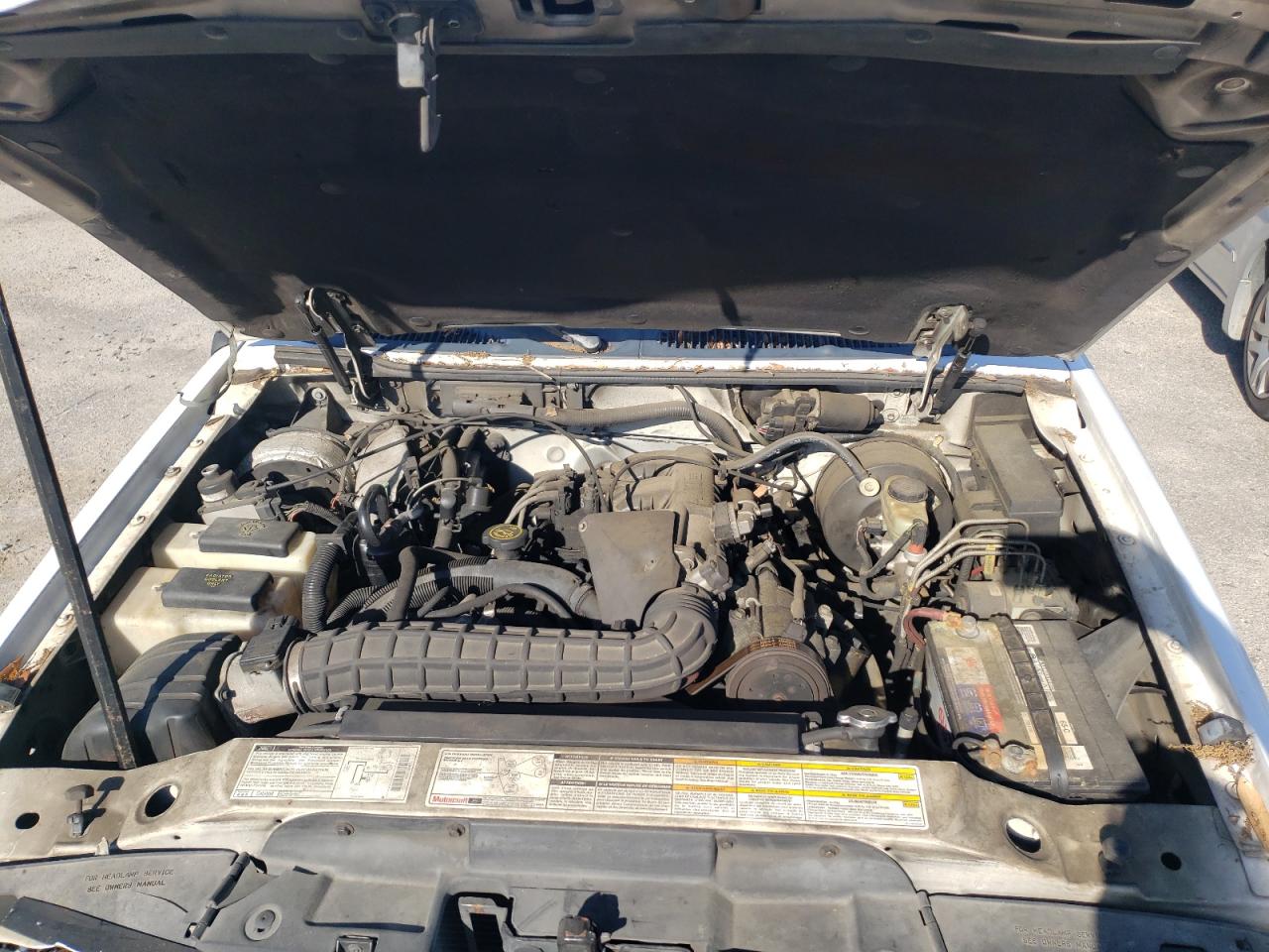 Photo 7 from auction – 1998 FORD EXPLORER with VIN 1FMZU32X0WUC07055