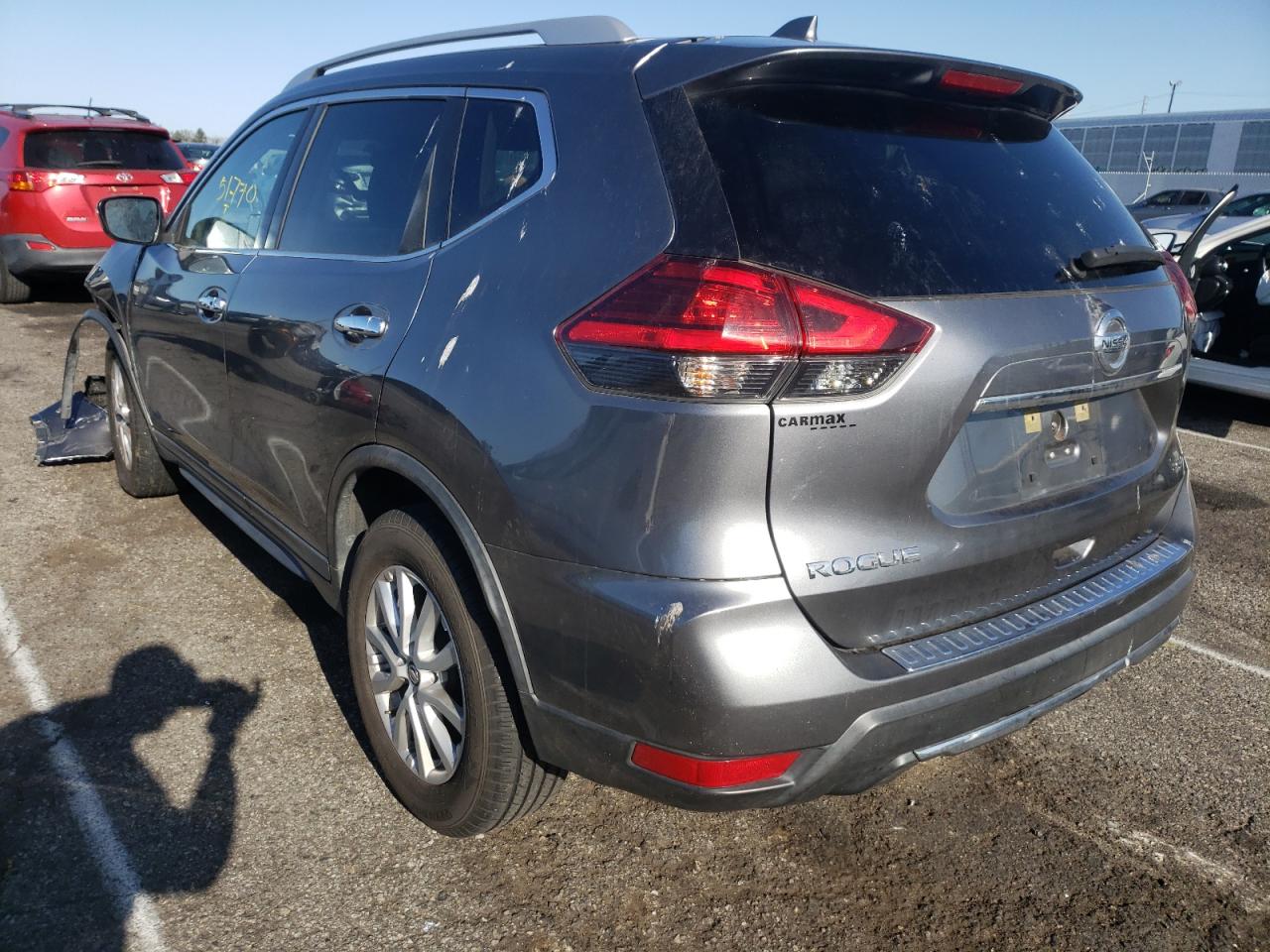 Фото 3 с аукциона – 2017 NISSAN ROGUE S с VIN KNMAT2MT9HP587992