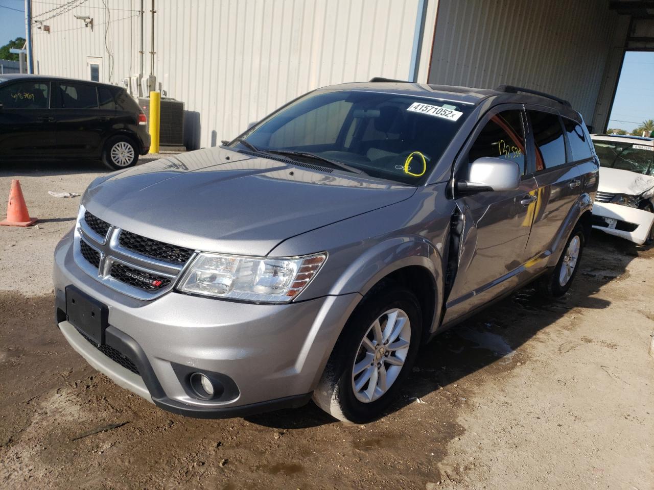 Photo 2 from auction – 2015 DODGE JOURNEY SX with VIN 3C4PDCBG8FT711200