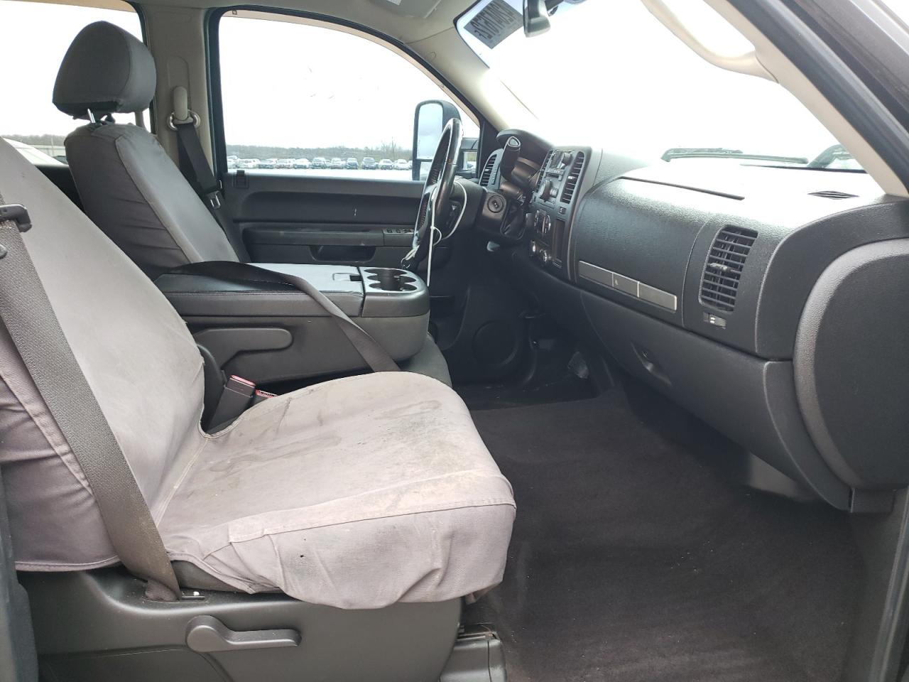 Photo 5 from auction – 2010 CHEVROLET SILVERADO with VIN 1GC4KXBG1AF150762