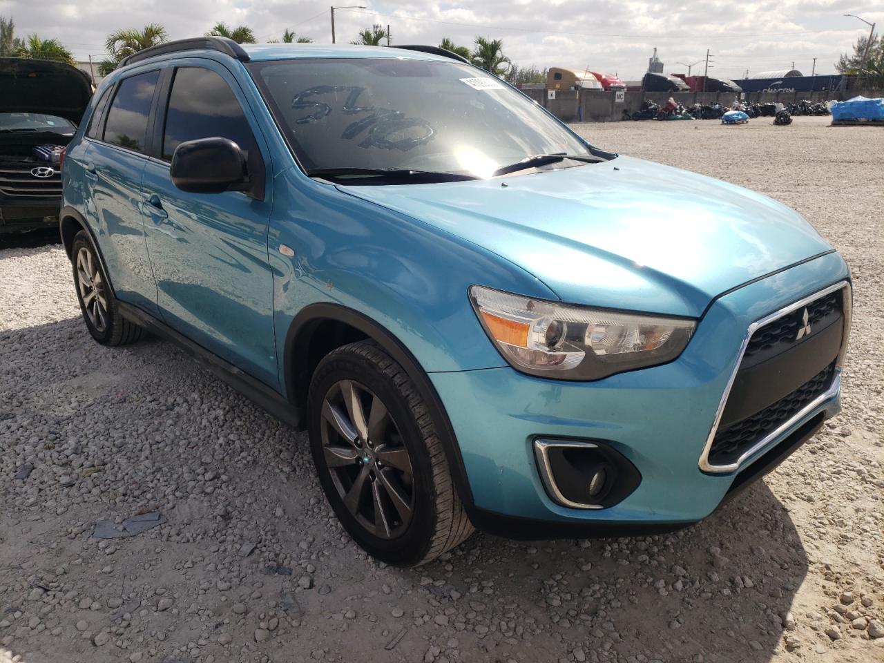 MITSUBISHI OUTLANDER 2013 with VIN 4A4AP5AUXDE017257 - Photo from auction