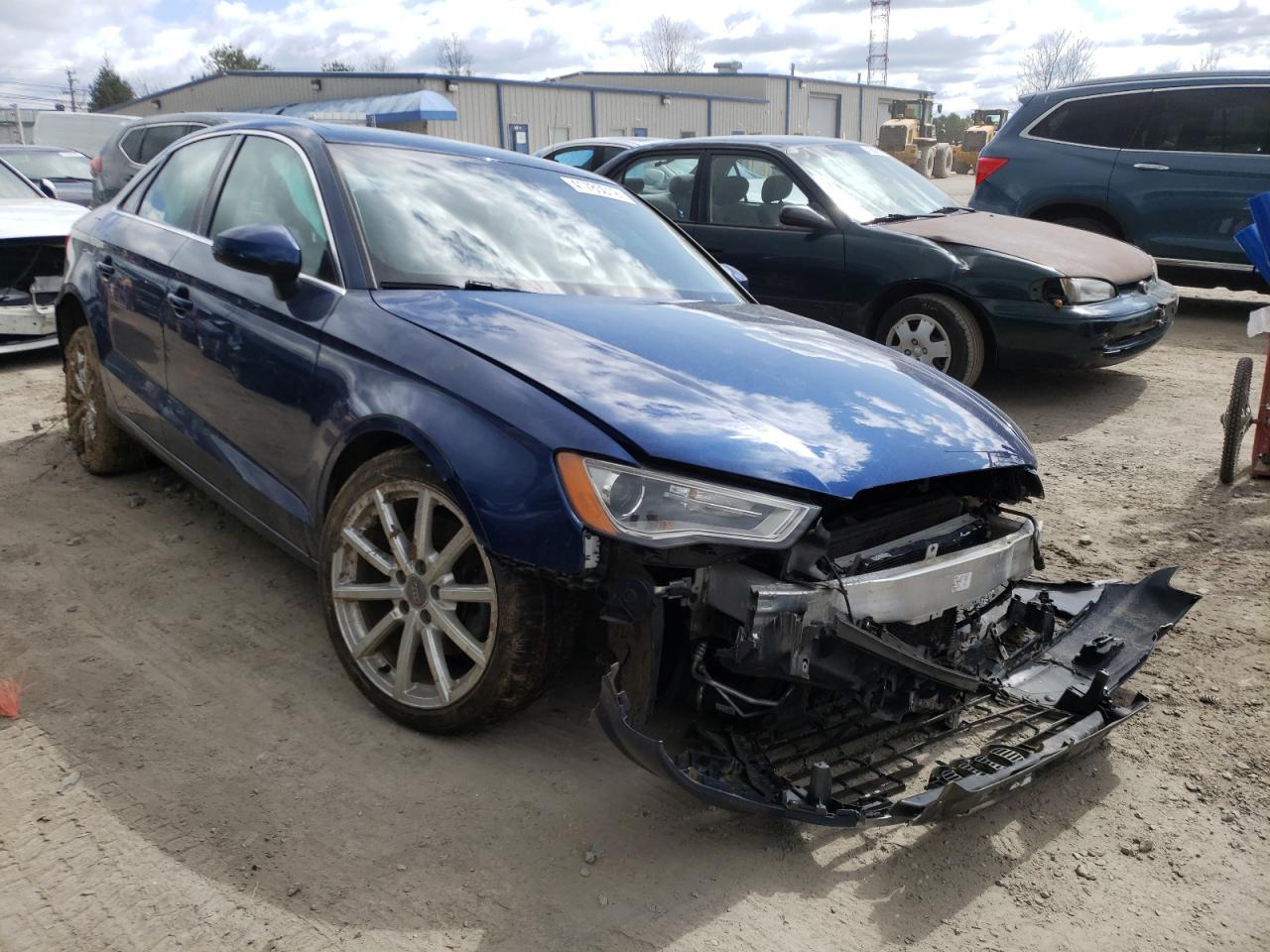 AUDI A3 PREMIUM 2015 with VIN WAUEFGFFXF1033824 - Photo from auction