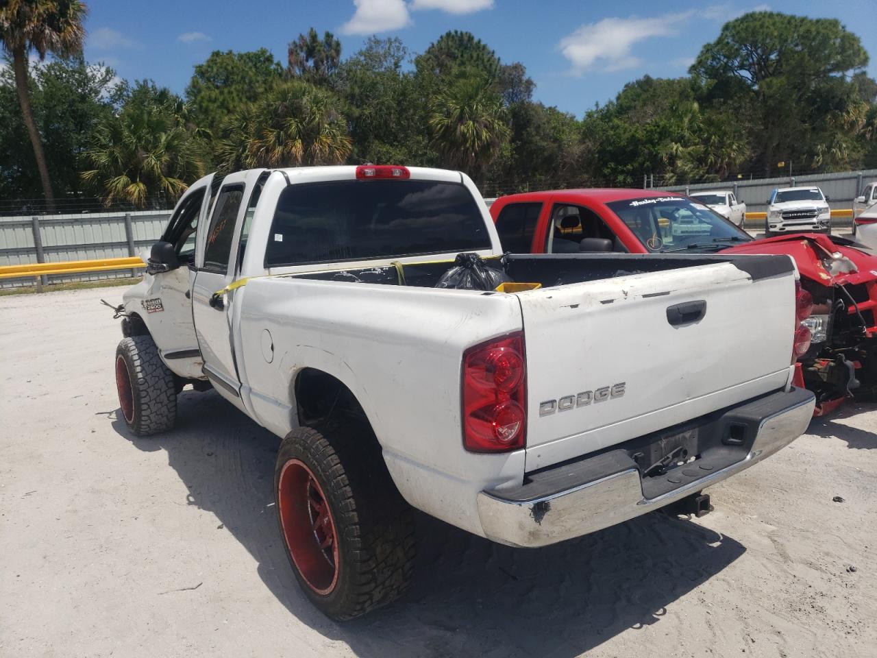 Photo 3 from auction – 2007 DODGE RAM 2500 S with VIN 1D7KS28A37J607323