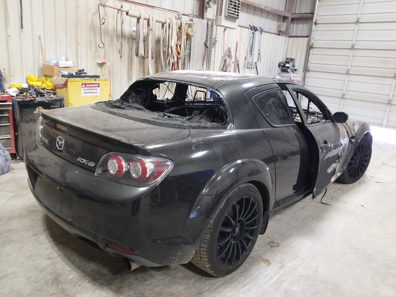 Photo 4 from auction – 2009 MAZDA RX8 with VIN JM1FE172290402494