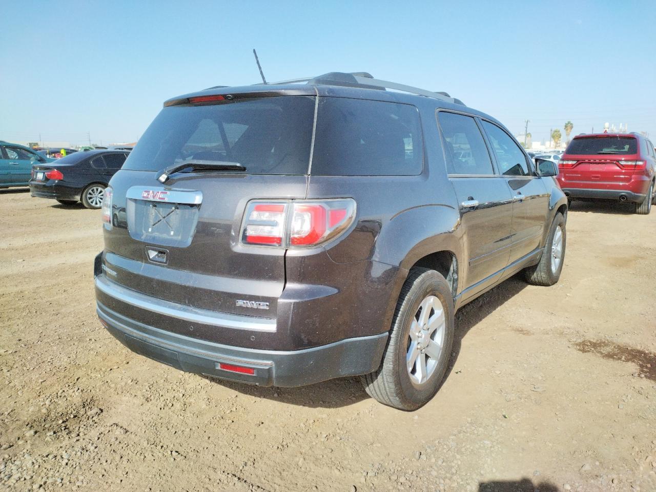 Photo 4 from auction – 2015 GMC ACADIA SLE with VIN 1GKKVPKD8FJ133809