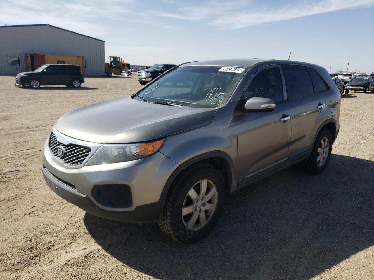 Photo 2 from auction – 2011 KIA SORENTO BA with VIN 5XYKT3A17BG011759
