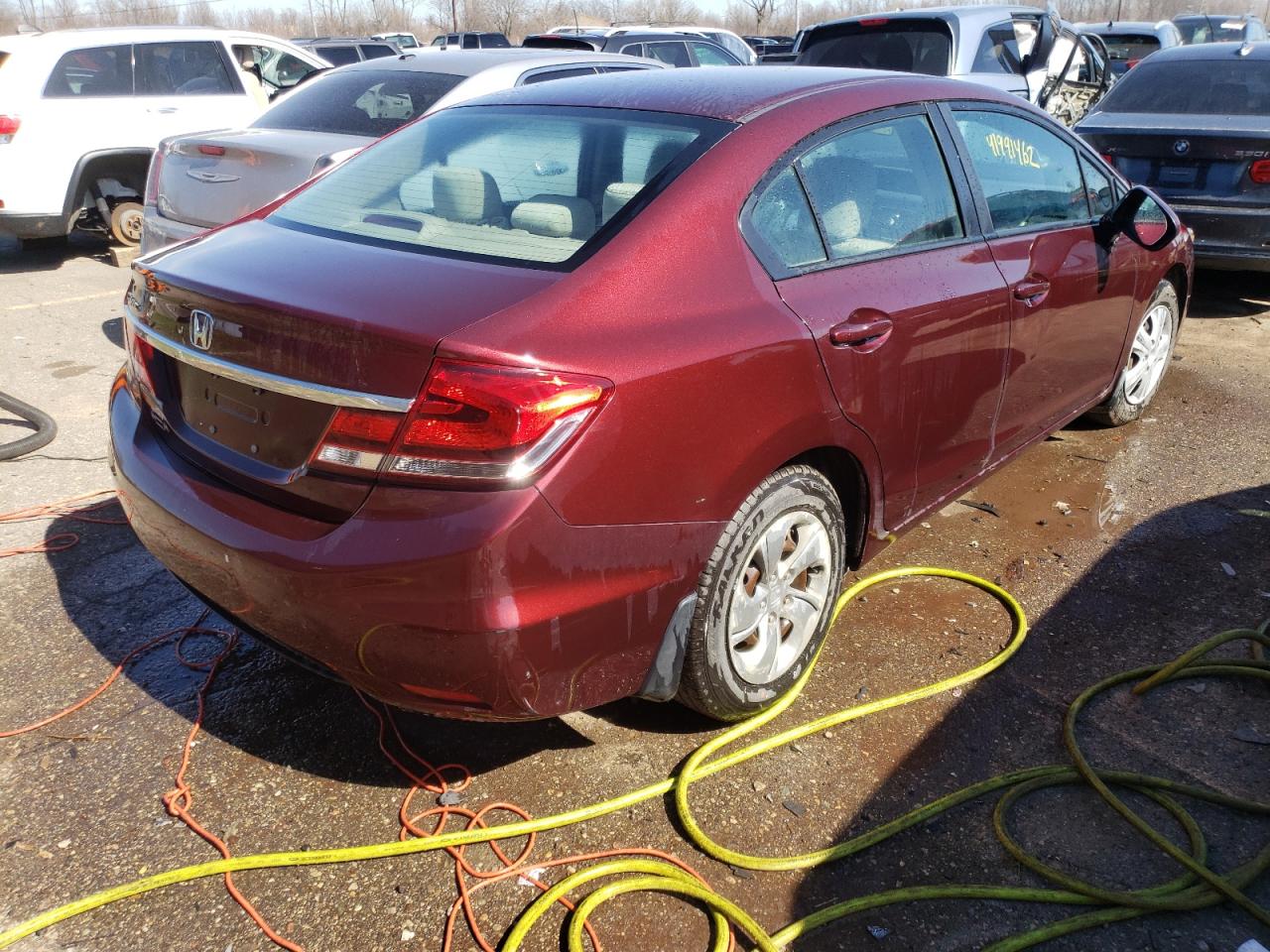 Photo 4 from auction – 2015 HONDA CIVIC LX with VIN 19XFB2F51FE061845
