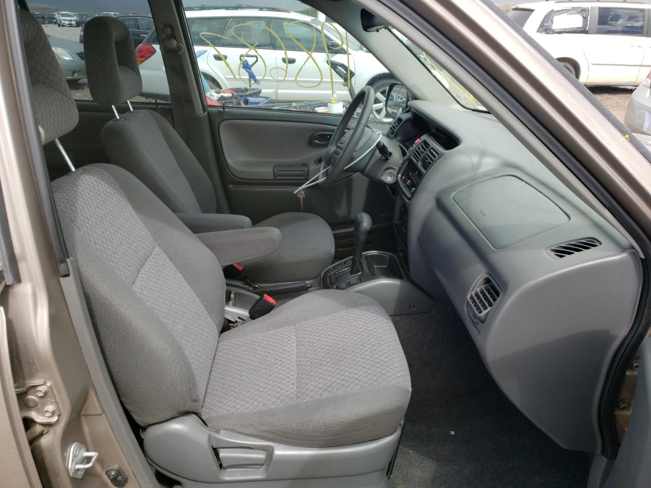 Photo 5 from auction – 2003 CHEVROLET TRACKER with VIN 2CNBE13C336945733