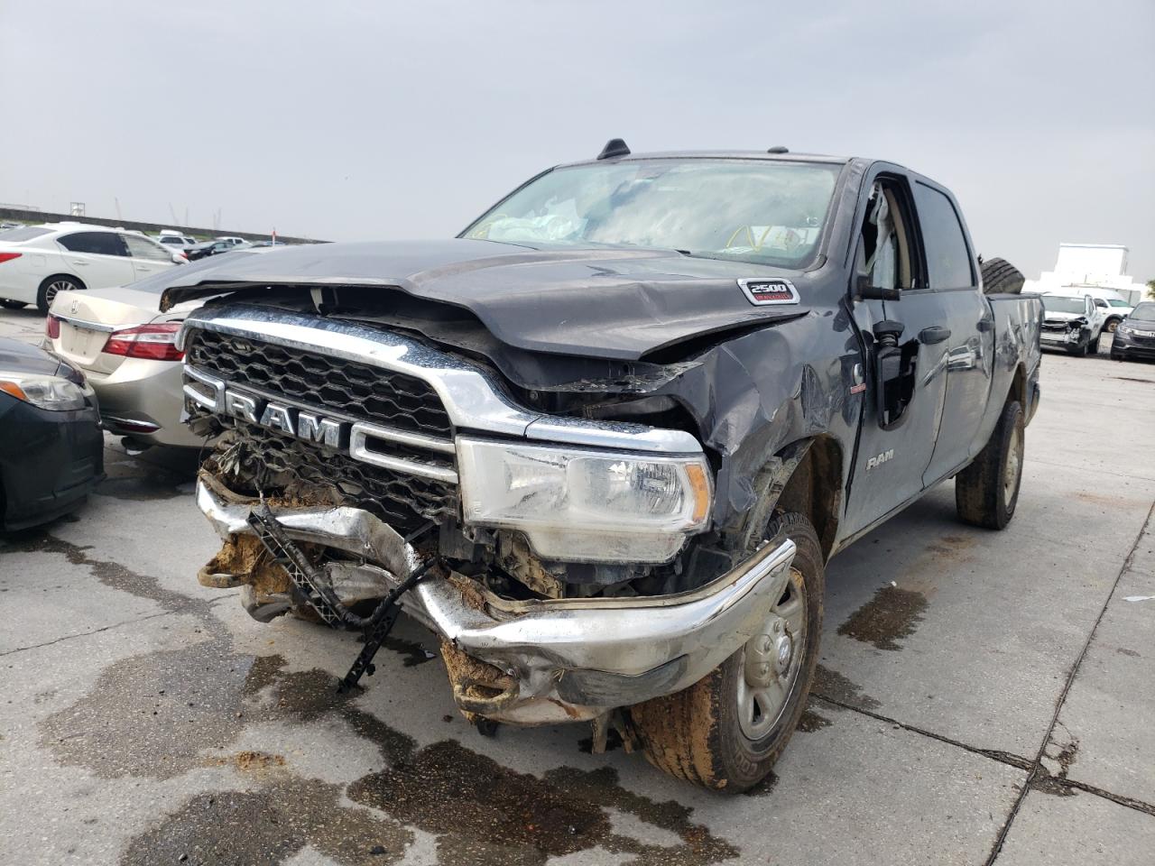 Photo 2 from auction – 2019 RAM 2500 TRADE with VIN 3C6UR5CL3KG556917