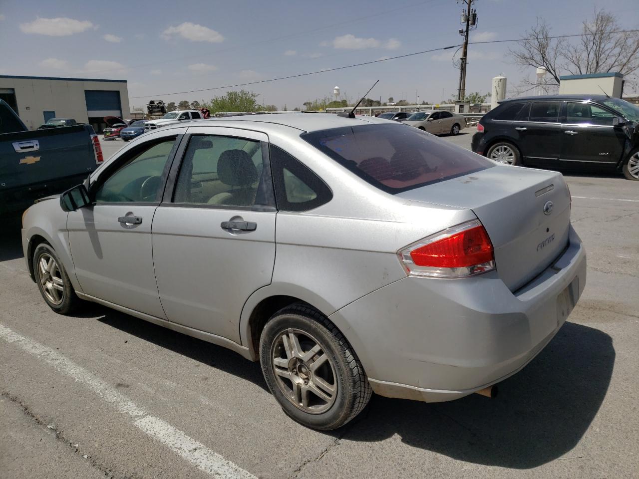 Photo 3 from auction – 2009 FORD FOCUS S with VIN 1FAHP34NX9W184336