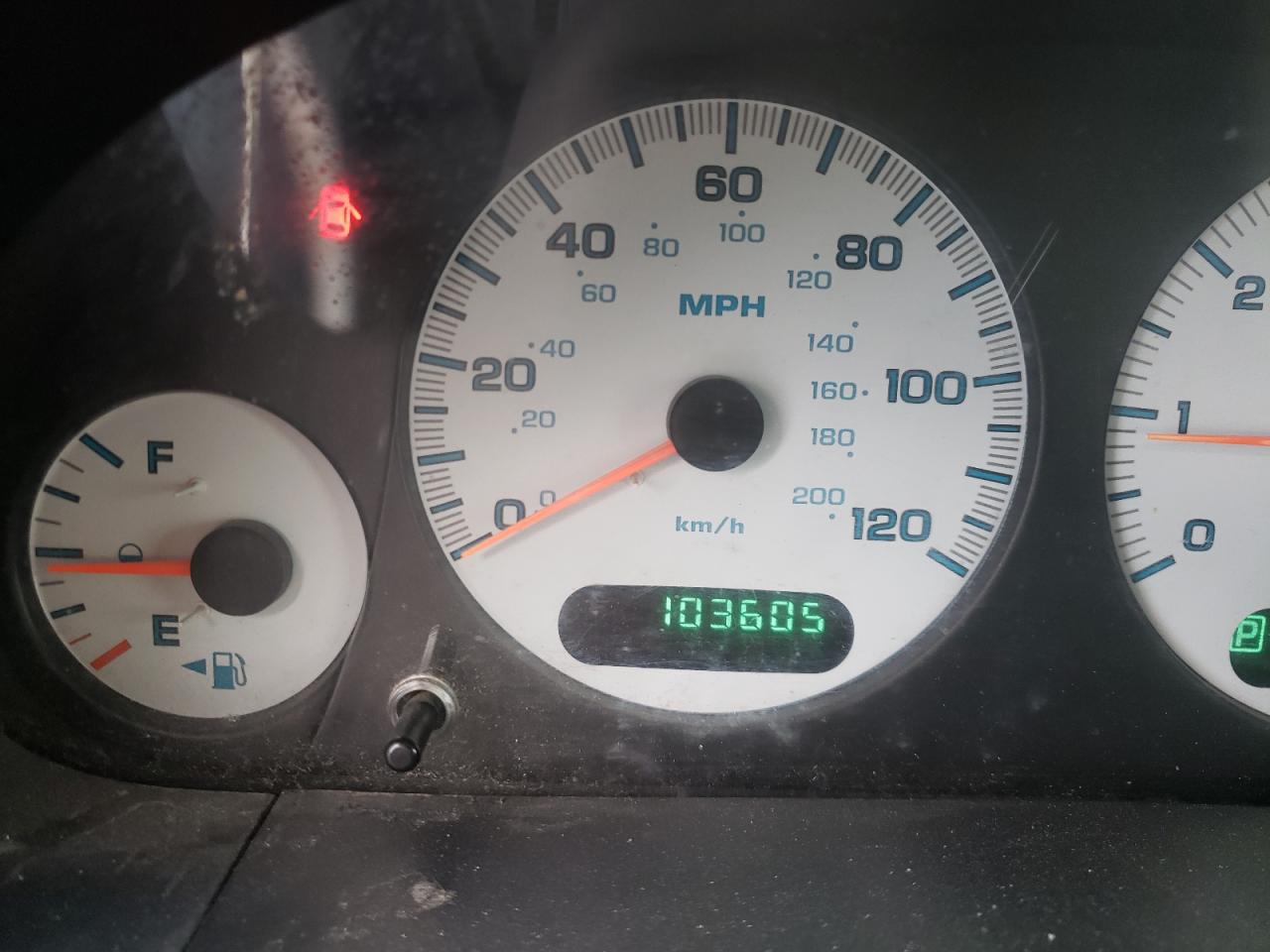 Photo 8 from auction – 2001 CHRYSLER TOWN & COU with VIN 2C4GP44351R367960
