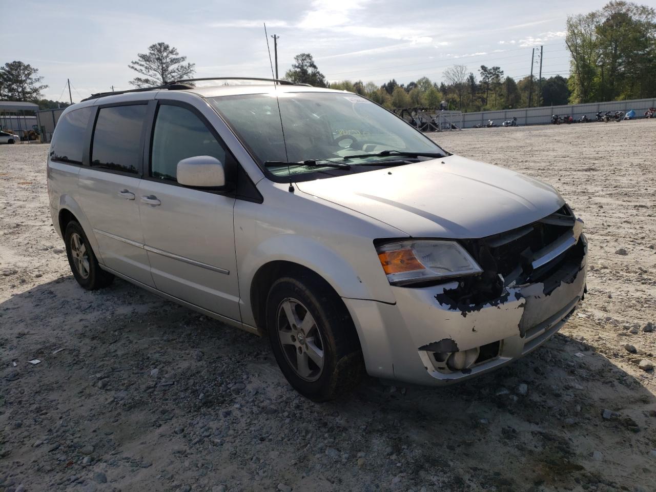 DODGE GRAND CARA 2010 with VIN 2D4RN5D18AR165314 - Photo from auction