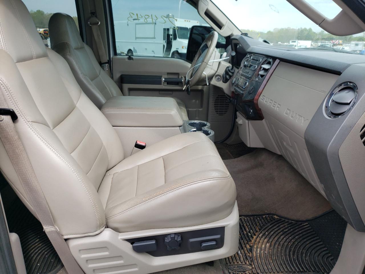 Photo 5 from auction – 2010 FORD F250 SUPER with VIN 1FTSW2BR1AEA33334