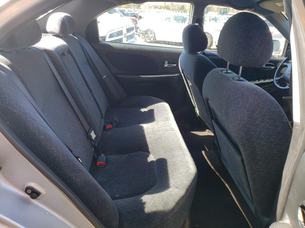 Photo 6 from auction – 2004 HYUNDAI SONATA GL with VIN KMHWF25S44A008970