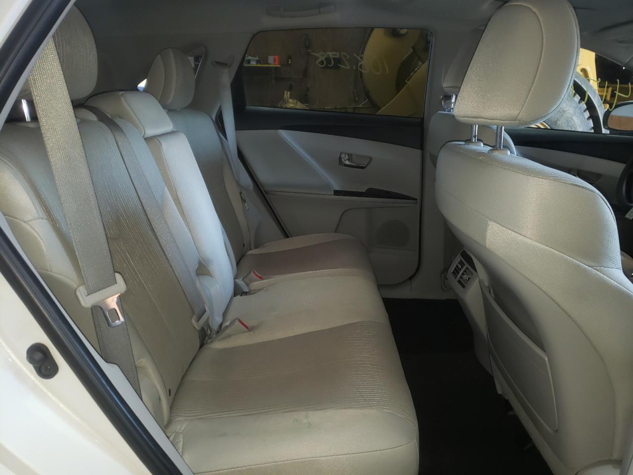 Photo 6 from auction – 2009 TOYOTA VENZA with VIN 4T3BK11A39U011602