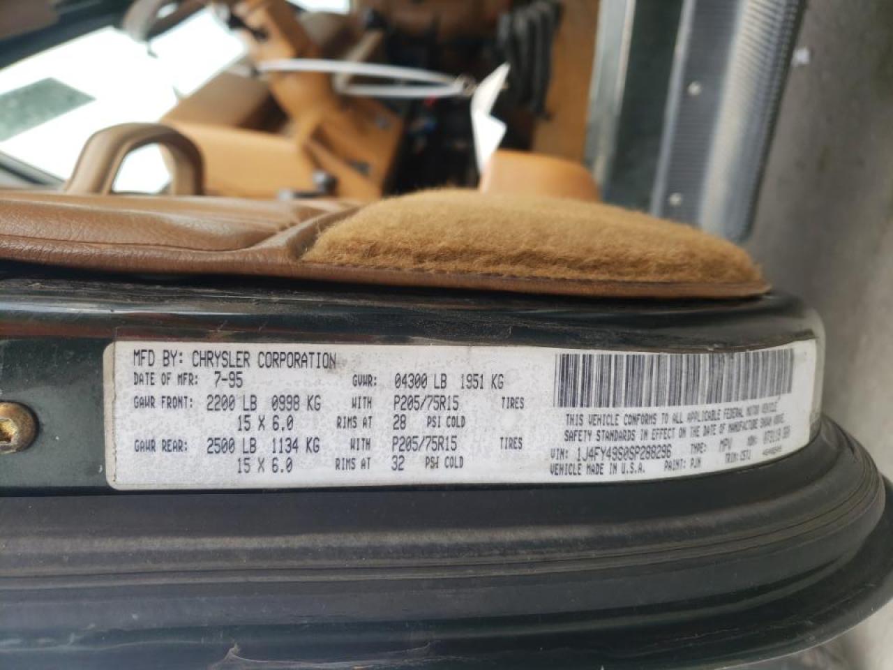 Photo 10 from auction – 1995 JEEP WRANGLER / with VIN 1J4FY49S0SP288296