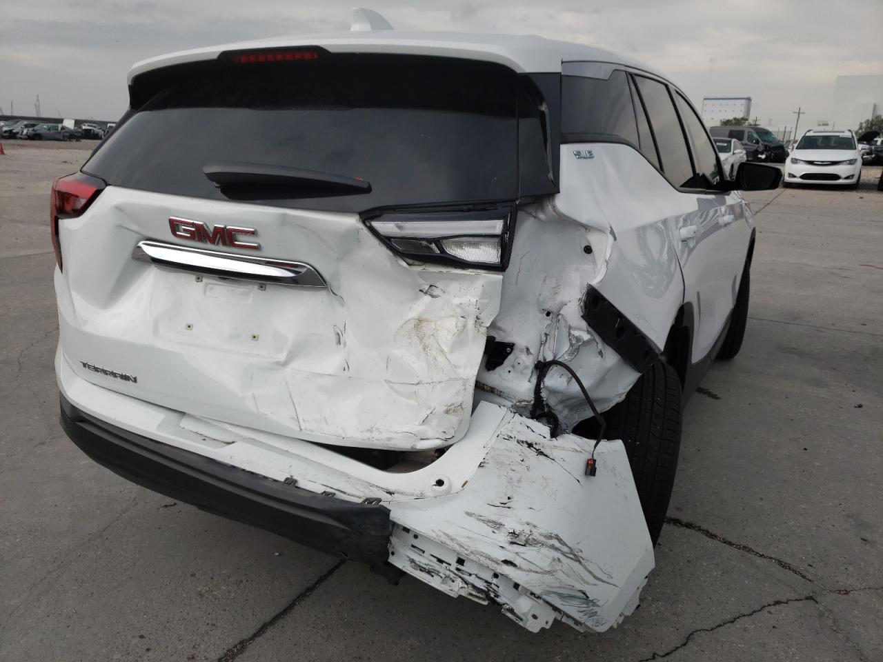 Photo 9 from auction – 2018 GMC TERRAIN SL with VIN 3GKALMEV3JL394089