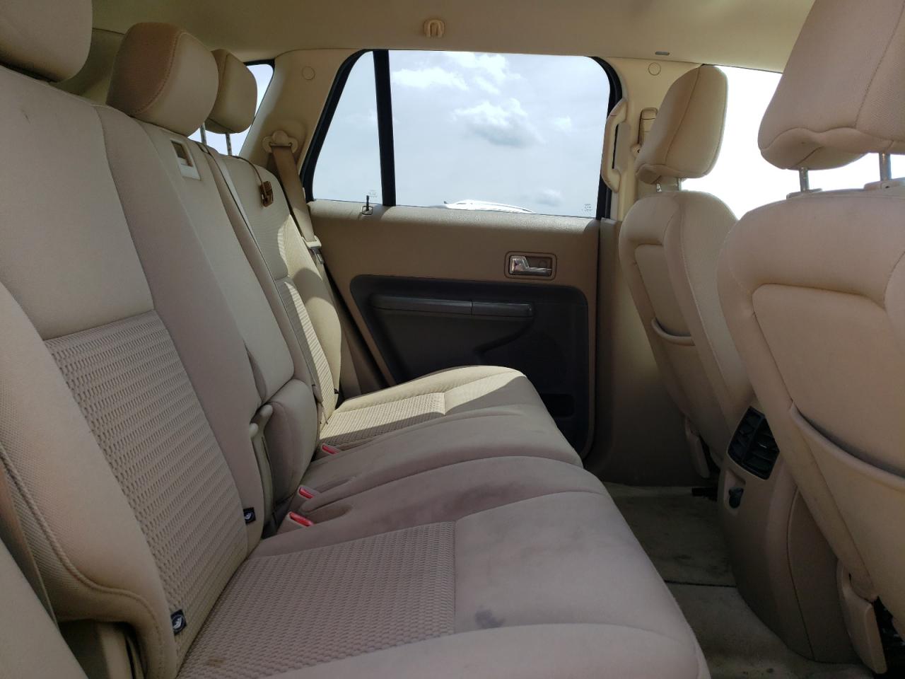 Photo 6 from auction – 2007 FORD EDGE SE with VIN 2FMDK46C27BA69040