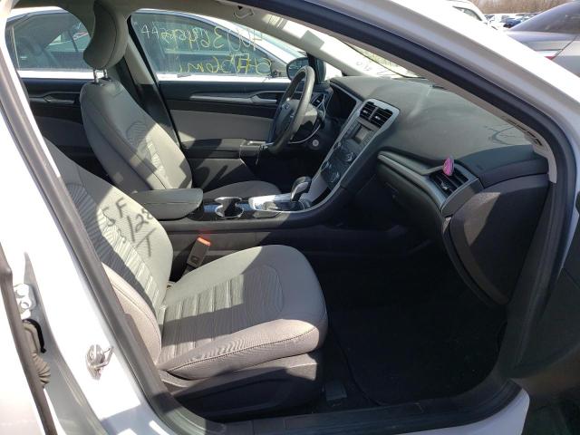Photo 5 from auction – 2016 FORD FUSION S with VIN 3FA6P0G78GR255679