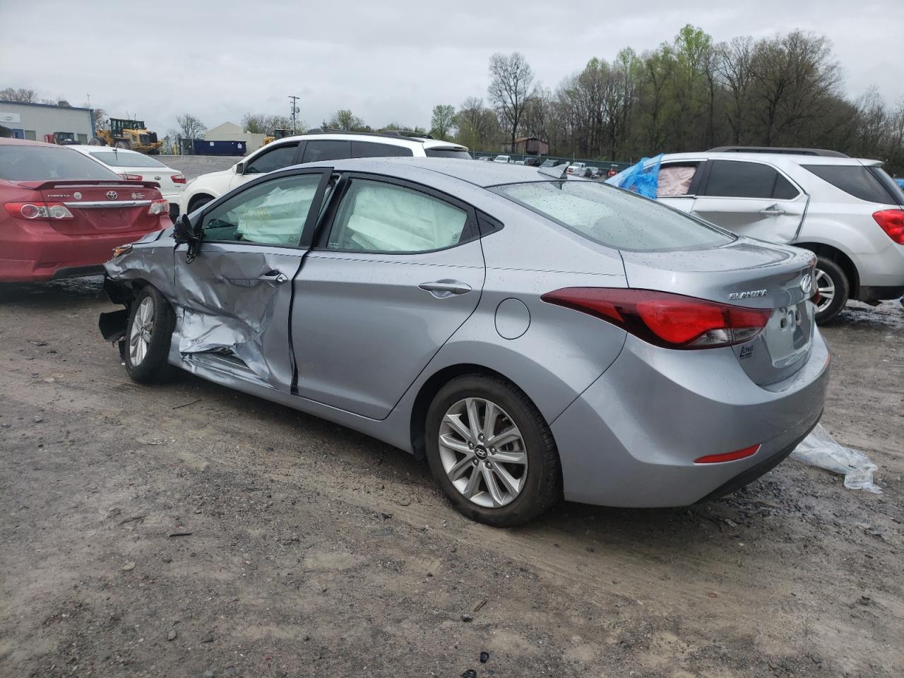 Photo 10 from auction – 2016 HYUNDAI ELANTRA SE with VIN 5NPDH4AE2GH701468