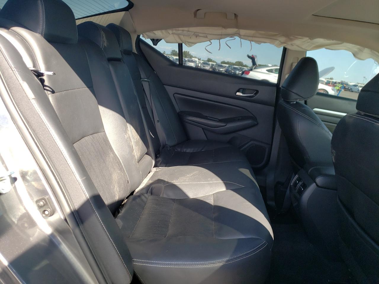 Photo 6 from auction – 2019 NISSAN ALTIMA SL with VIN 1N4BL4EV6KC158734