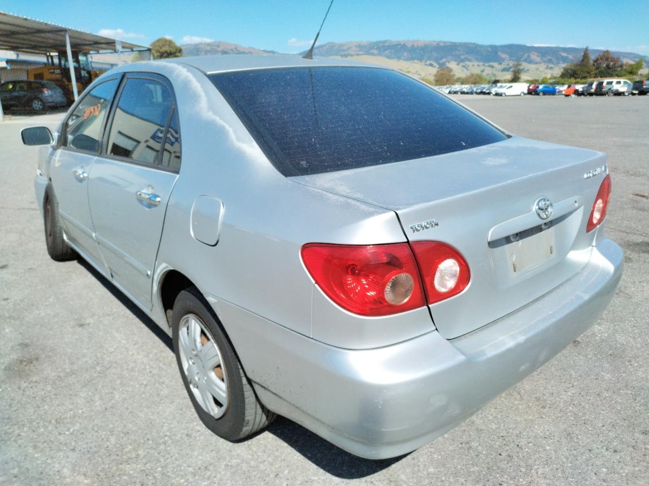 Photo 3 from auction – 2007 TOYOTA COROLLA CE with VIN JTDBR32EX70114526