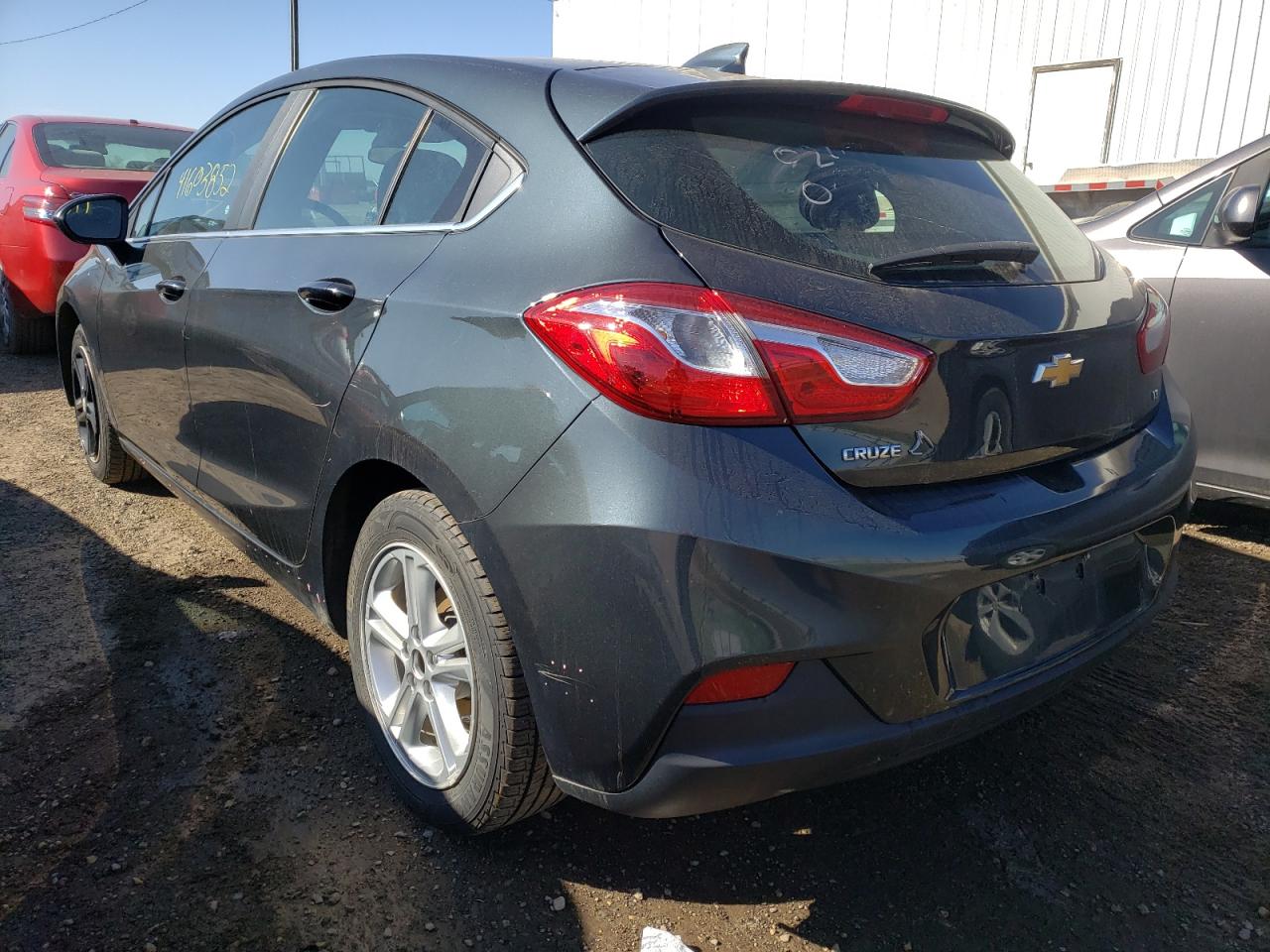 Photo 3 from auction – 2017 CHEVROLET CRUZE LT with VIN 3G1BE6SM4HS593162