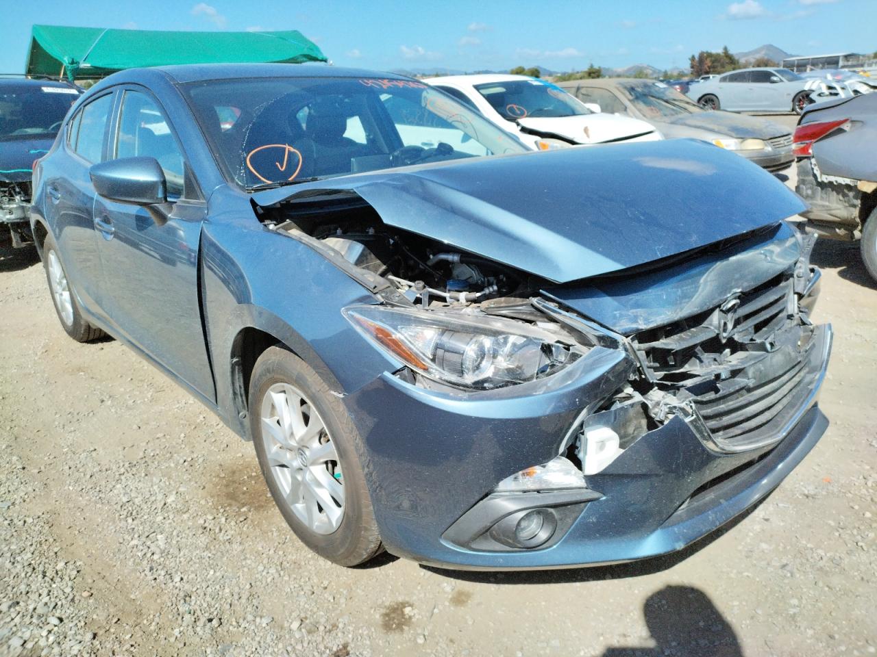 MAZDA UK 2015 con VIN JM1BM1M72F1240812 - Foto de la subasta