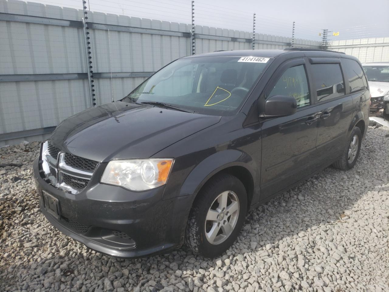 Photo 2 from auction – 2011 DODGE GRAND CARA with VIN 2D4RN3DG3BR656478
