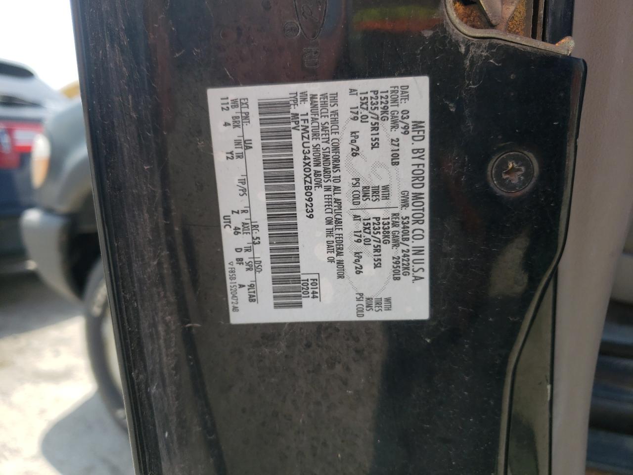 Photo 10 from auction – 1999 FORD EXPLORER with VIN 1FMZU34X0XZB09239