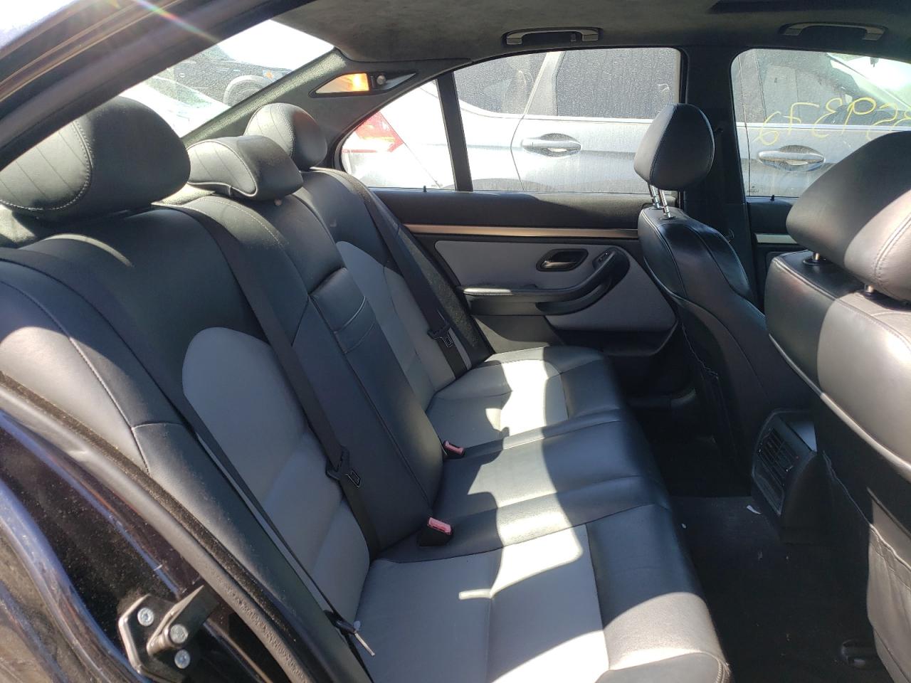 Photo 6 from auction – 2002 BMW M5 with VIN WBSDE93492CF90198